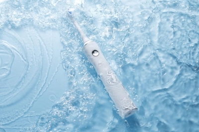 “輕奢”電動(dòng)牙刷在中國(guó)市場(chǎng)的困境 高端光環(huán)下的“紙制品”危機(jī)